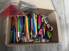 Konvolut Blei,- Buntstifte  +